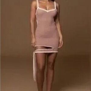 NWT JLUXLABEL sold out everywhere soft plush cutout dress large